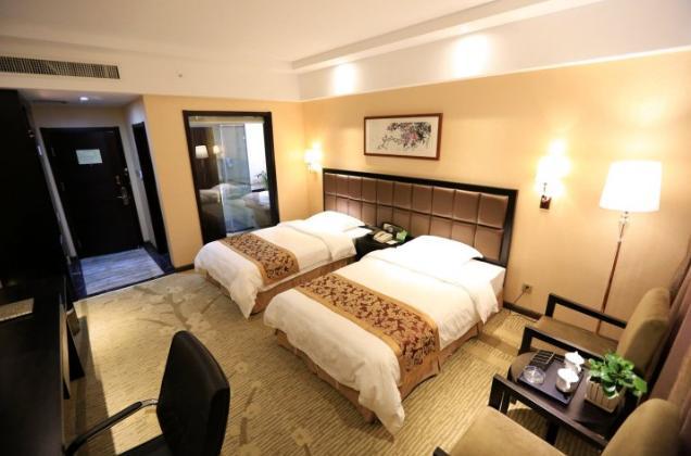 Jinan Yue Ming Xuan Hotel Τζινάν Εξωτερικό φωτογραφία