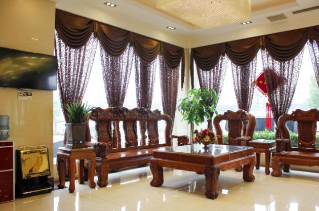 Jinan Yue Ming Xuan Hotel Τζινάν Εξωτερικό φωτογραφία